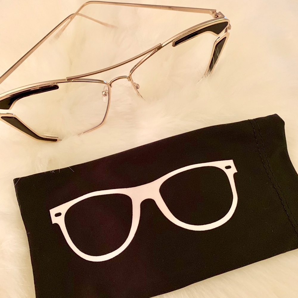 Clear lens glasses